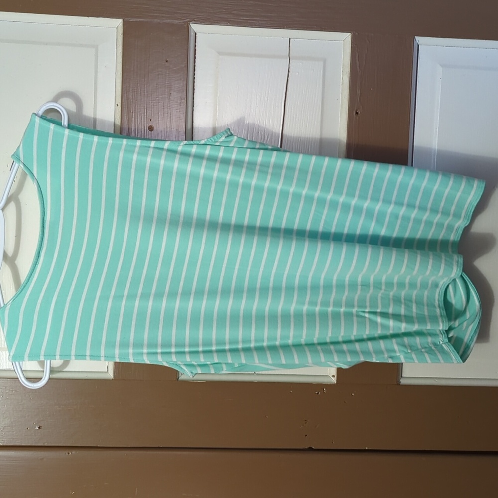 Shorts Set - Picture 4 of 6